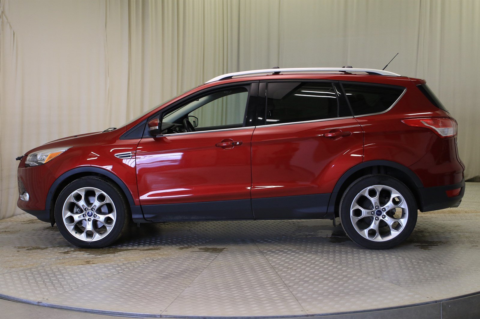 Pre-Owned 2015 Ford Escape Titanium EcoBoost™ 4WD SUV In Regina #U177A ...